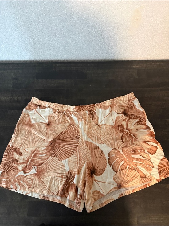 Soma Other - Soma Cool Nights Neutral Tropical Leaves Lounge PJ Short with Pockets Size Large